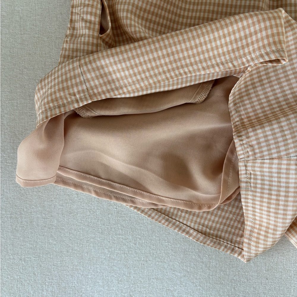 Babaton Elwood tan peach shorts boxer XXS - Picture 5 of 5